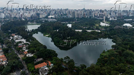 Prdios prximos ao Parque Ibirapuera, localizado na zona sul de So Paulo
