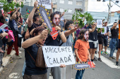 Manifestantes voltam a protestar contra corte de rvores para obras na Vila Mariana