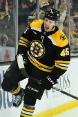 NHL: Columbus Blue Jackets at Boston Bruins