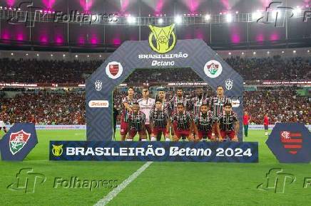 Partida entrega Flamengo e Fluminense 30 rodada Brasileiro