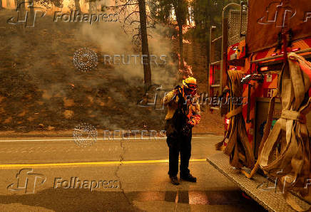 Wildfire near Forest Ranch, California