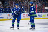 NHL: Edmonton Oilers at Vancouver Canucks