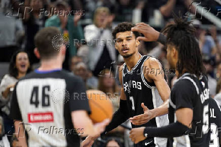 NBA: Washington Wizards at San Antonio Spurs