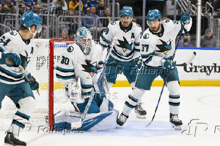 NHL: San Jose Sharks at St. Louis Blues