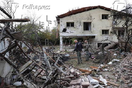 Rocket fired from Lebanon hits residential area in Moshav Rinatya, central Israel