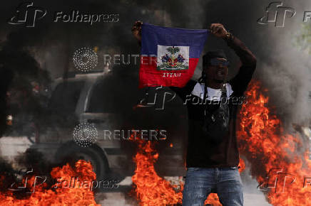 Folhapress Fotos FILE PHOTO People Demonstrate Against The