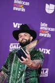 Karol G y Feid arrasan en la novena edicin de los Latin American Music Awards