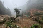 Las autoridades colombianas recuperan una cordillera devastada por la fiebre del oro