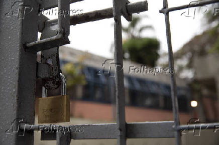 Escola Estadual Brigadeiro Gavio Peixoto tem 3 mil alunos