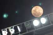 Vista da lua Superlua no Rio de Janeiro