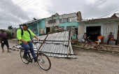 El da despus en la zona cero del azote de Rafael en Cuba: 