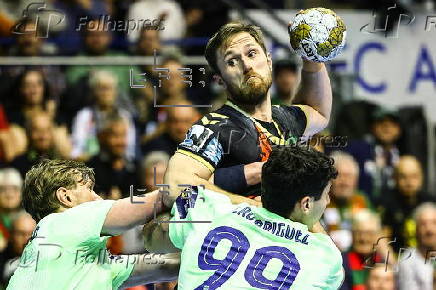 EHF Champions League - SC Magdeburg vs Barcelona