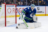 NHL: Calgary Flames at Vancouver Canucks