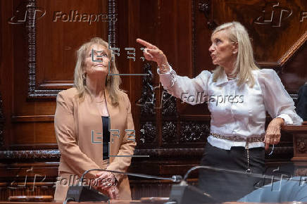 La actual vicepresidenta de Uruguay inicia con la electa la transicin en el Legislativo