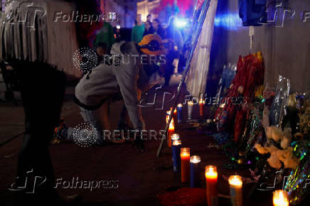 Driver crashes into crowd celebrating New Year's Day in New Orleans