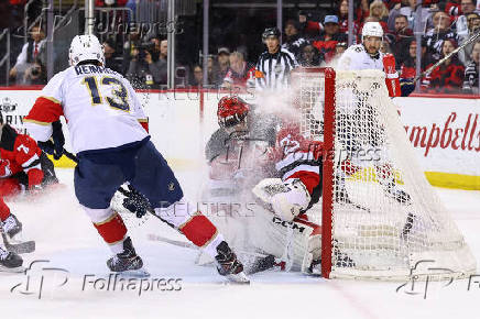 NHL: Florida Panthers at New Jersey Devils