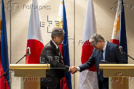 Japan Foreign Minister meets Philippine counterpart in Manila