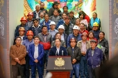 Bolivia anuncia incremento de 5,85 % en el salario mnimo sin negociar con sector patronal