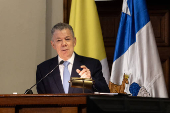 Expresidente Santos pide 