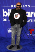 El negro y los diseos clsicos intervenidos dominaron la alfombra de los Latin Billboards