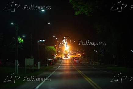 Carreata de fogo ilumina as ruas de Venncio Aires