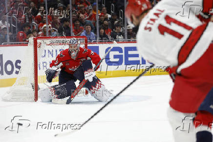 NHL: Carolina Hurricanes at Washington Capitals