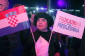 Croatia holds first round of presidential election