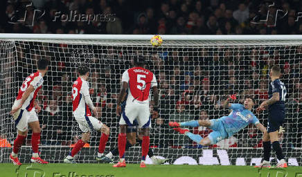 Premier League - Arsenal v Aston Villa