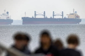 Cargo ships anchor in Chesapeake Bay following closure of Port of Baltimore