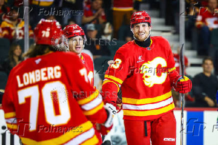 NHL: Preseason-Vancouver Canucks at Calgary Flames