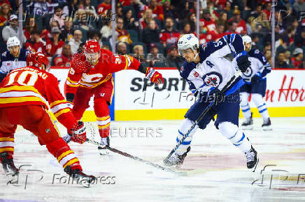 NHL: Preseason-Winnipeg Jets at Calgary Flames