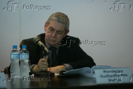 Debate no Auditorio Folha.