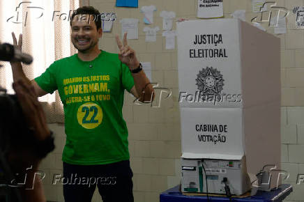 Capito Alberto Neto (PL) vota em Manaus (AM)