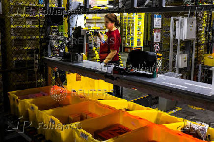 Amazon fulfillment center buzzes on Cyber Monday