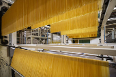 Produo de espaguete na Selmi em Sumar (SP)