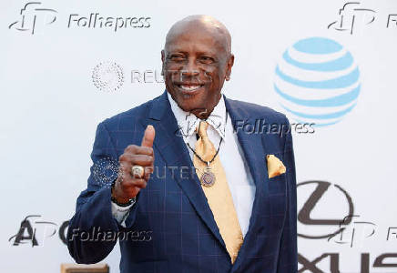 FILE PHOTO: Actor Louis Gossett, Jr. arrives at the 47th NAACP Image Awards in Pasadena