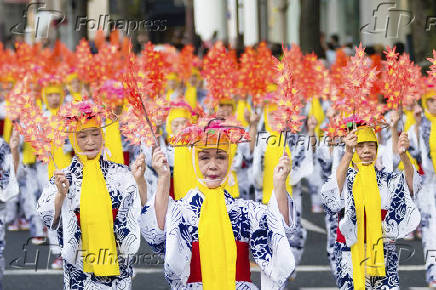 Desfile durante o Festival de Nagoya Matsuri, no Japo