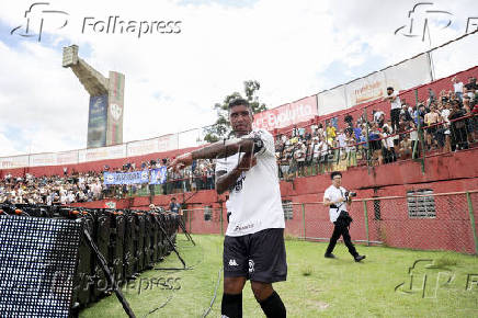 Jogo de despedida do jogador paulinho no caninde em so paulo