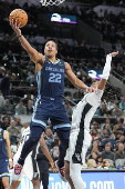 NBA: Memphis Grizzlies at San Antonio Spurs