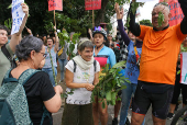 Manifestao contra, o Tnel Sena Madureira, o cortes de rvores e a desapropriao da comunidade Souza Ramos