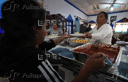 Celebran 'Da de Gracias' en un albergue migrante en la frontera norte de Mxico