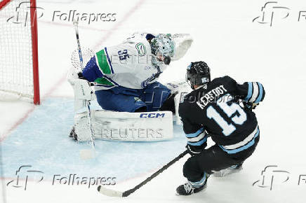 NHL: Vancouver Canucks at Utah