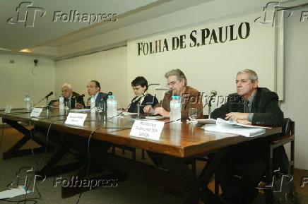 Debate no Auditorio Folha.