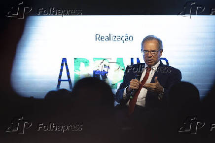 Ministro Paulo Guedes durante a Summit Abrainc 2022 (SP)