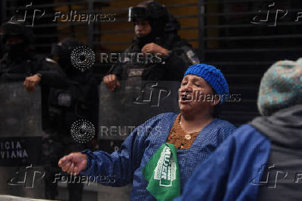 Protest in commemoration of the International Day for the Elimination of Violence Against Women, in El Alto