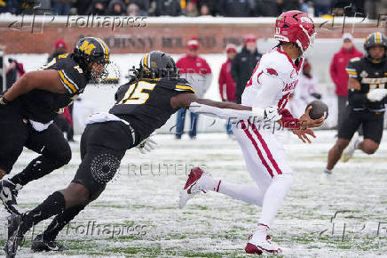 NCAA Football: Arkansas at Missouri