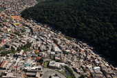 Vista erea mostra avano da favela Futuro Melhor 