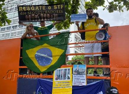 Apoiadores de Daniel Silveira pedem sua libertao em ato na zona sul do Rio