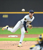 MLB: Colorado Rockies at Milwaukee Brewers