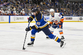 NHL: New York Islanders at St. Louis Blues